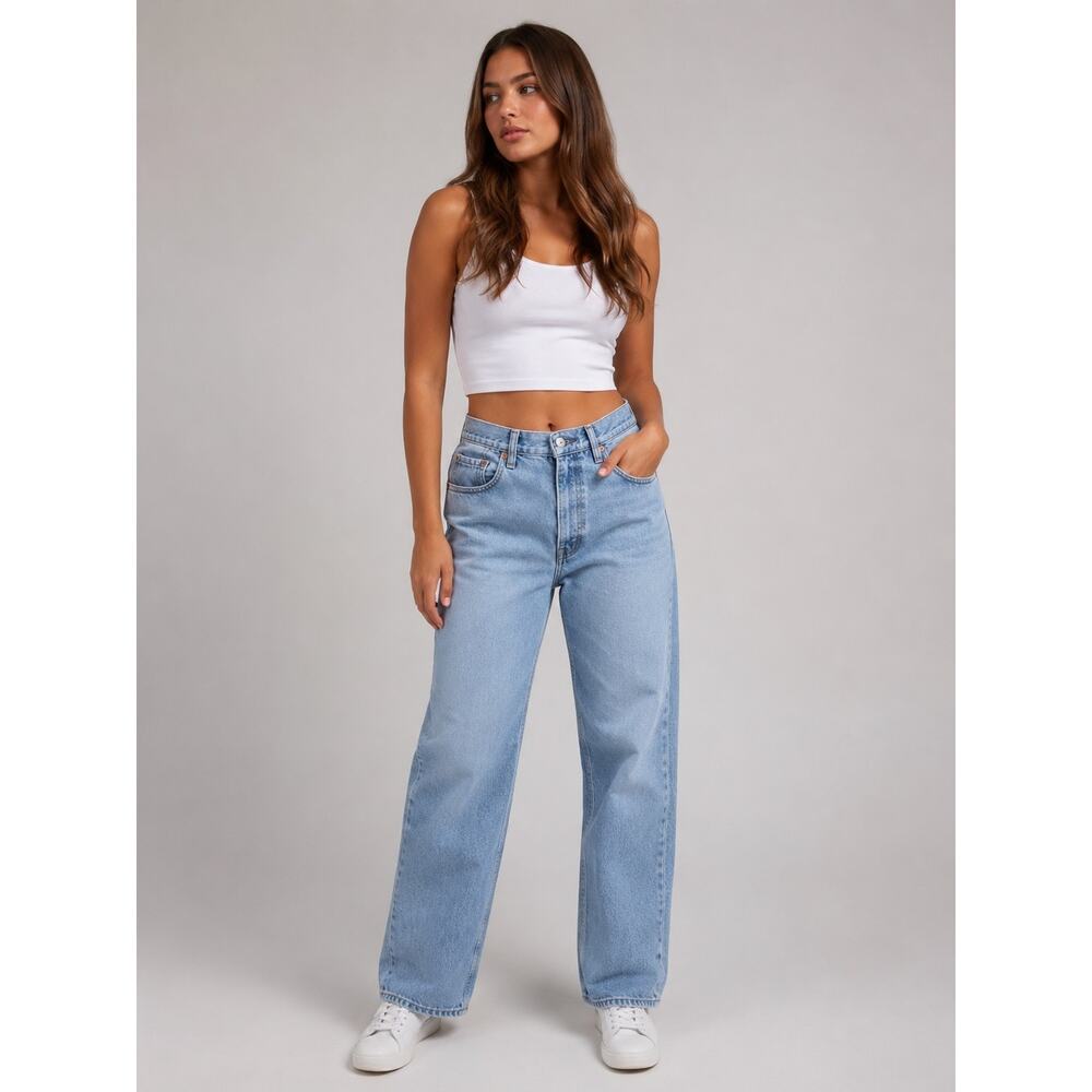 Levi’s Wide Ribcage Leg Jeans Women’s Size 30 Light Wash High Rise